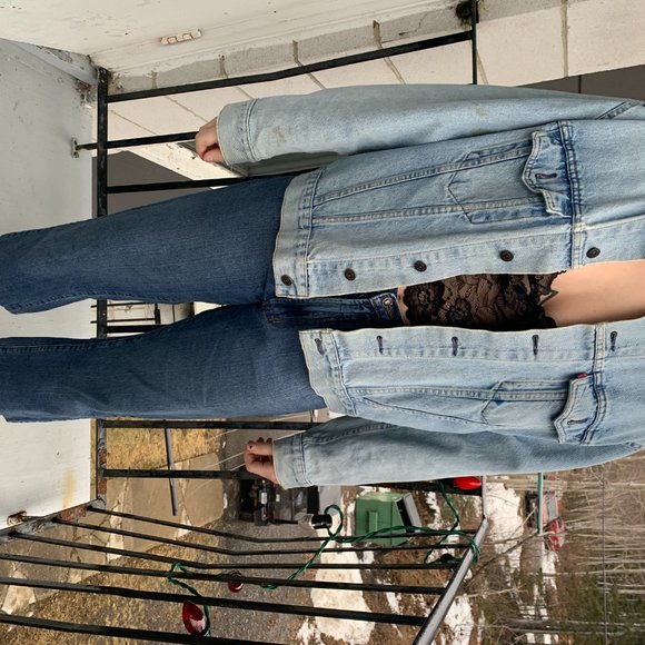 Levis light jean/denim jacket - Picture 6 of 7